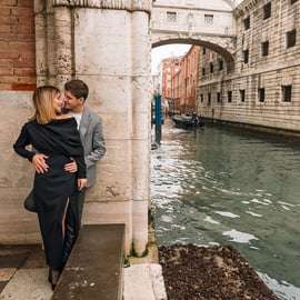 Venise intemporelle : Photoshoot de luxe avec un photographe local