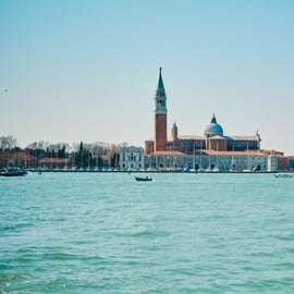 Tour en bateau Murano Burano : verre soufflé en demi-journée
