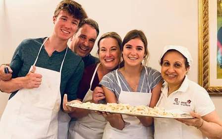 Venise : Cours de cuisine sur les pâtes et le Tiramisu avec du vin
