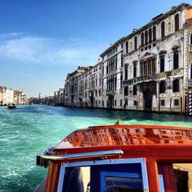 Venise : Transfert privé de la gare en bateau-taxi