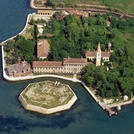 Excursion privée à l'île de Poveglia depuis Venise