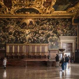 Venise : Palais des Doges : billet coupe-file avec guide