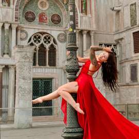 Séance photo à Venise en robe fluide, avec vidéo