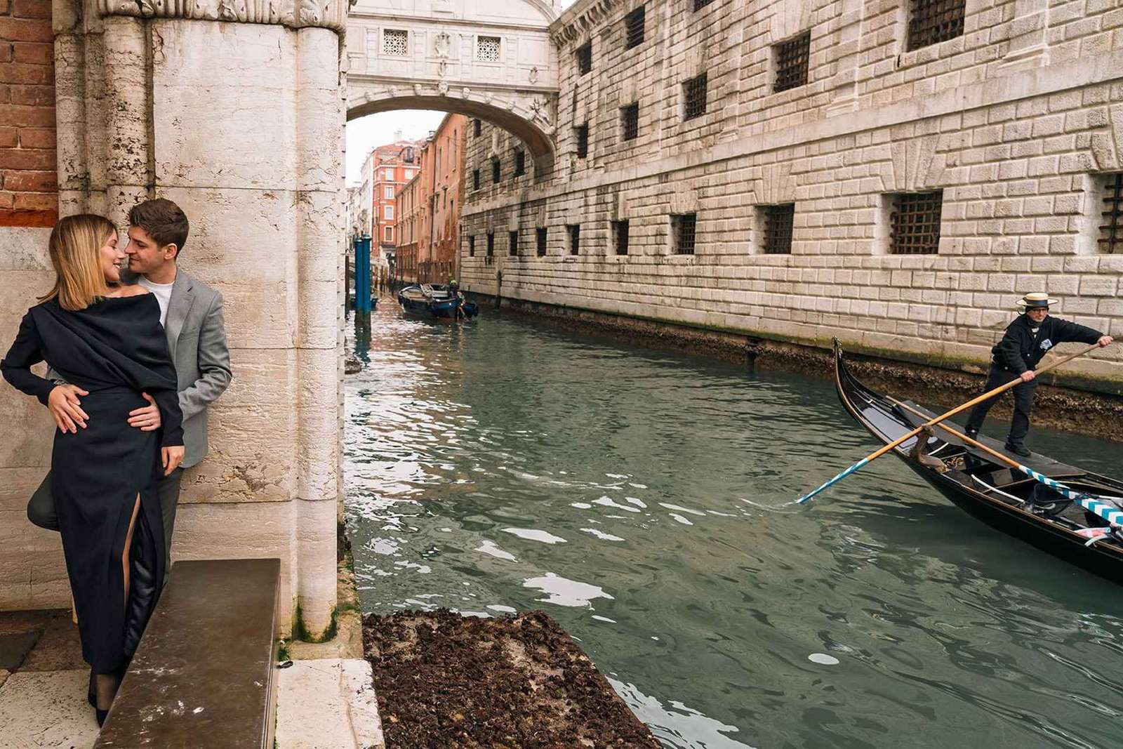 Venise intemporelle : Photoshoot de luxe avec un photographe local