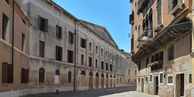 Monastère franciscain - Archives d'État