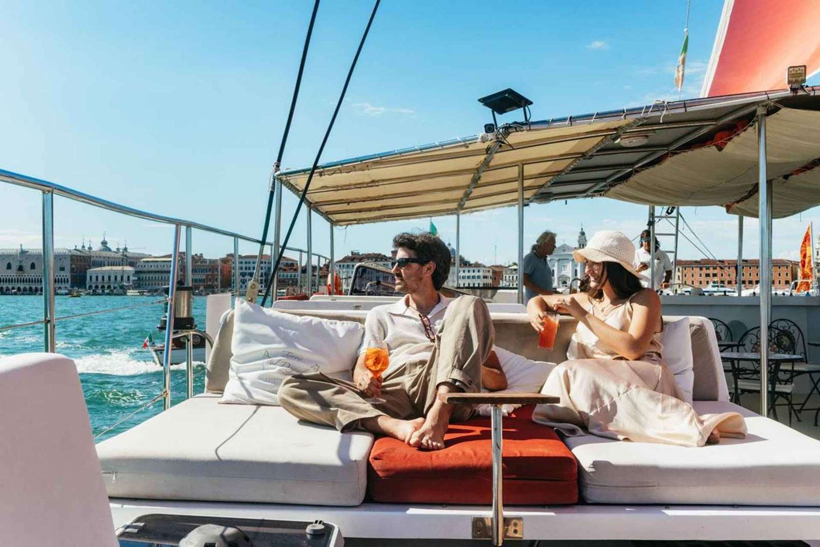 Venise : Croisière en catamaran sur la lagune avec musique et boissons