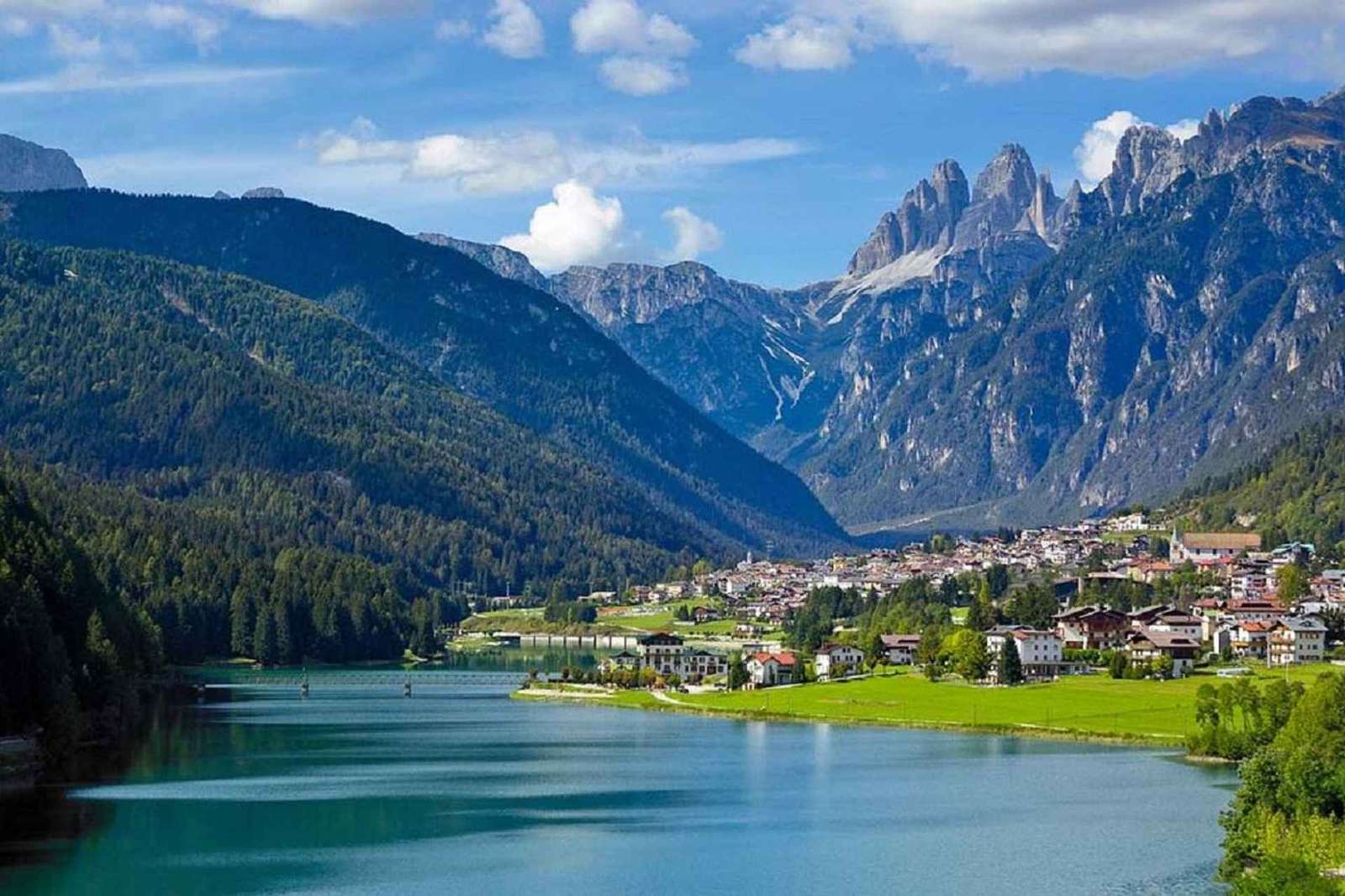 Au départ de Venise : Tour des lacs des Dolomites