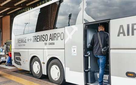 Bus express de l'aéroport de Trévise à Mestre et Venise