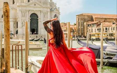 Séance photo à Venise en robe fluide, avec vidéo
