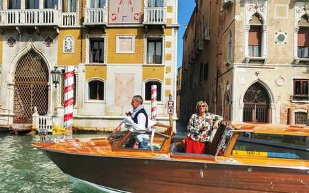 Venise : Transfert privé de la gare en bateau-taxi