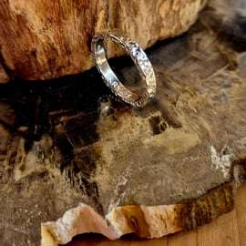 Atelier d'orfèvrerie : créez votre propre bague en argent sterling