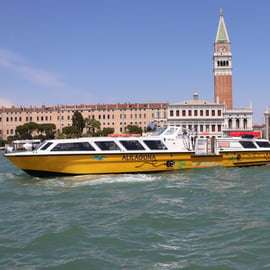 Transfert en bateau aéroport Marco Polo : trois lignes