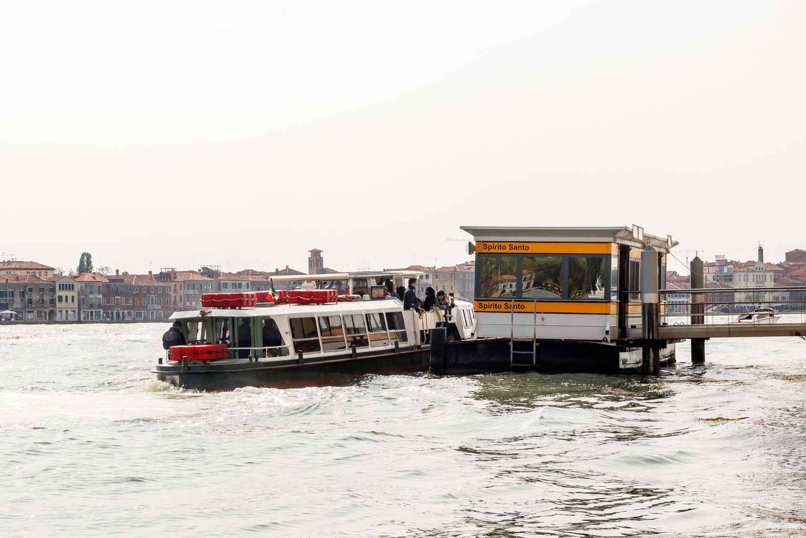 Pass vaporetto Venise : bateaux-bus et bus de Mestre