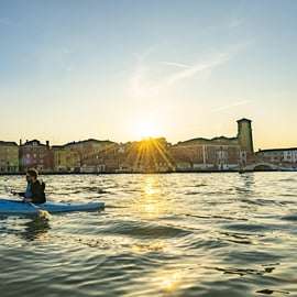 Venise : Excursion en kayak au coucher du soleil dans les canaux
