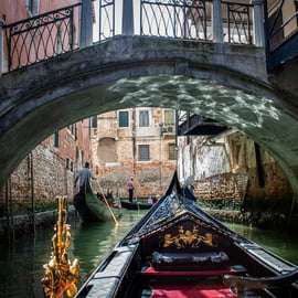 VENISE : Tour en gondole avec guide local